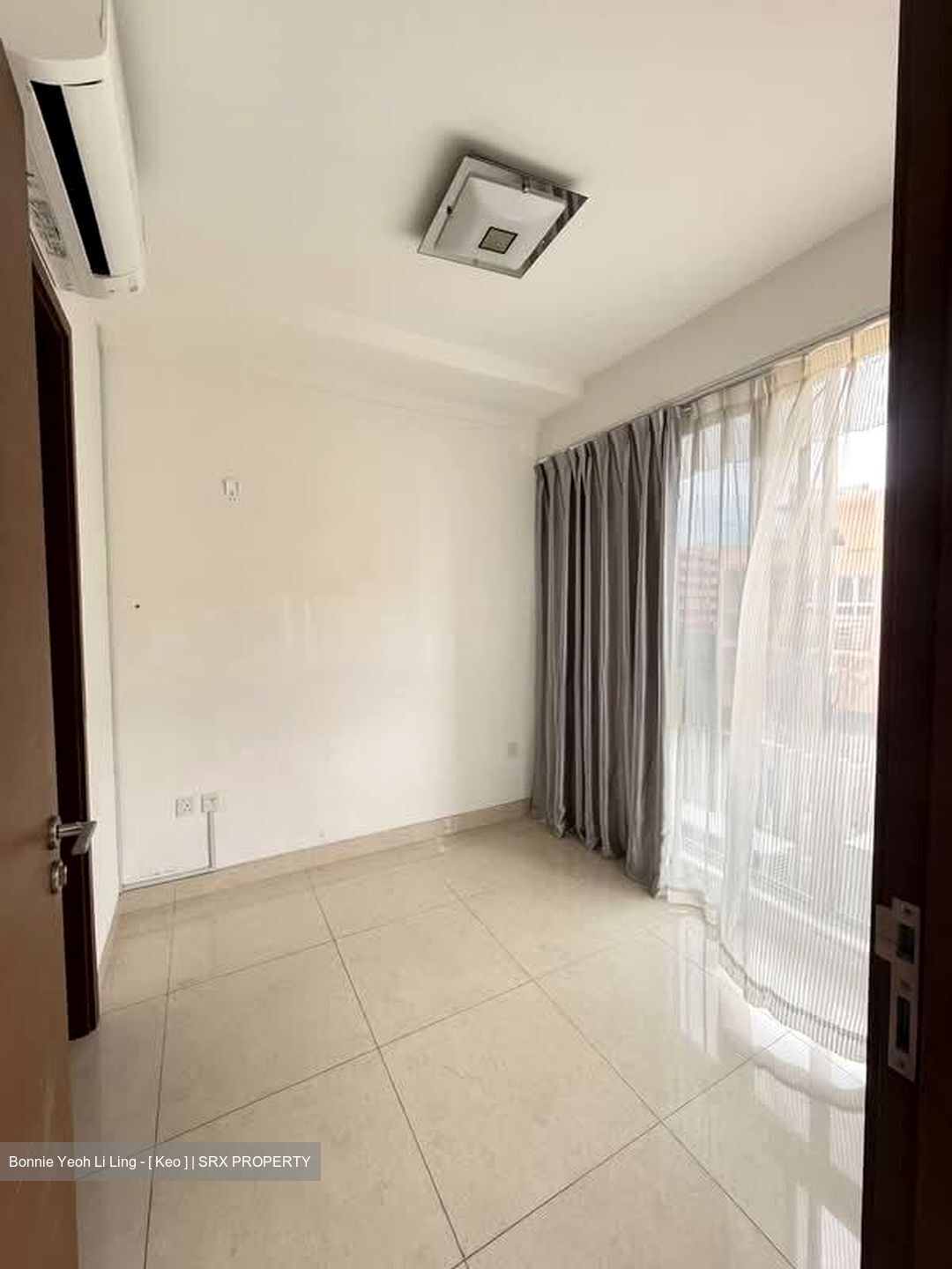 Centra Residence (D14), Apartment #561505081